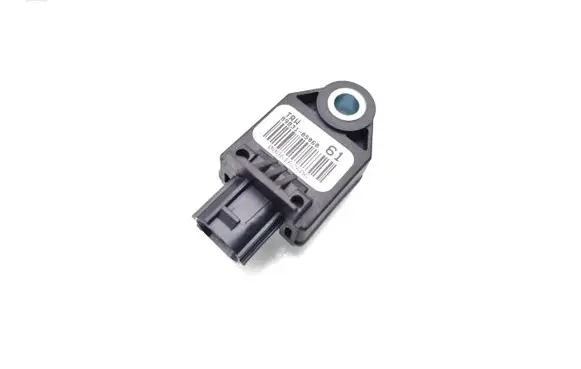 Toyota Avensis T270 Airbag deployment crash/impact sensor 89831-05060