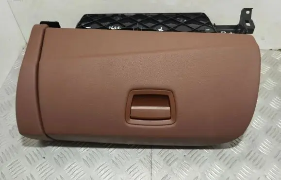 Glove box set