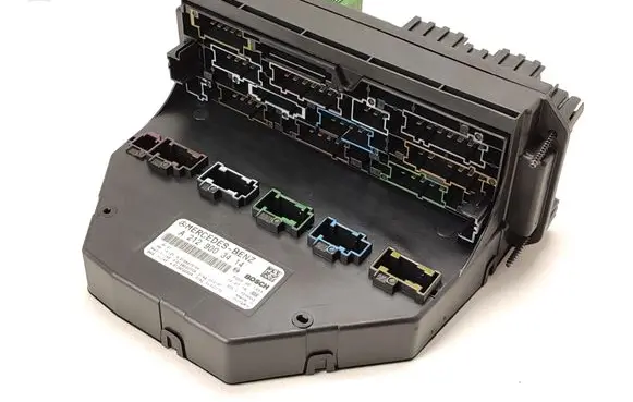 Mercedes-Benz E C207 W207 SAM control unit A2129003414 20260302HCR1009 2129003414