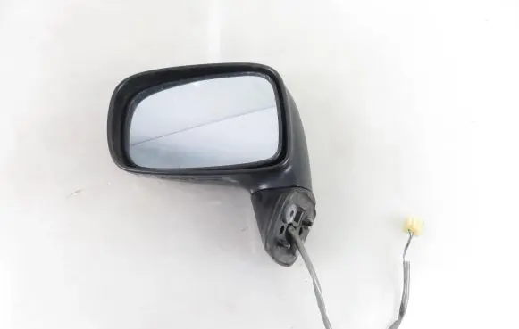 Suzuki Liana Front door electric wing mirror