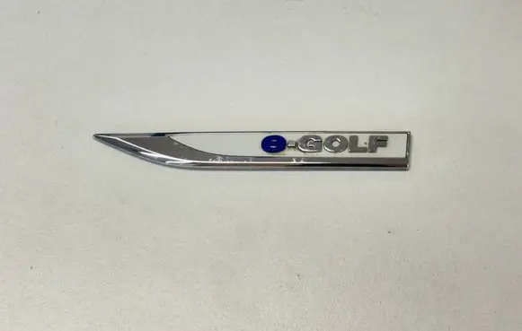 Volkswagen Golf VII Fender model badge letters 5GE853688D