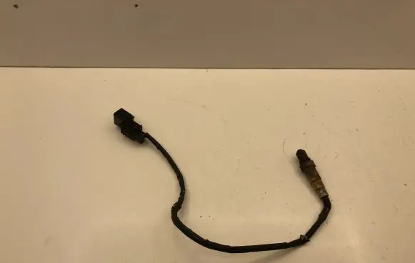 BMW 7 E65 E66 Lambda probe sensor 7516149