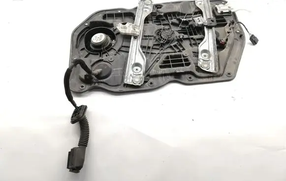 KIA Ceed Front door electric window regulator 82470A2300
