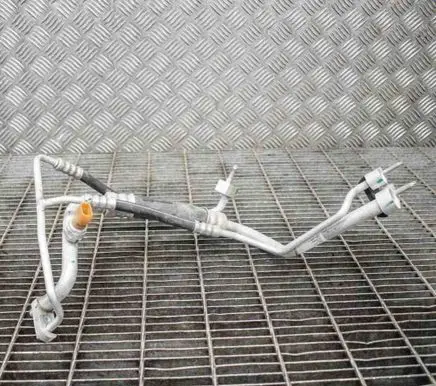 Air conditioning (A/C) pipe/hose
