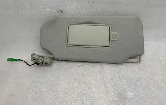 Volvo XC90 Sun visor