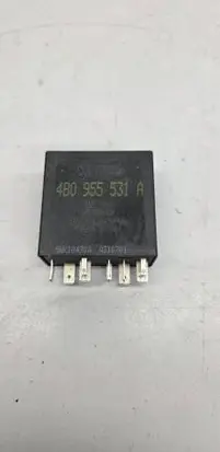 Volkswagen PASSAT B5.5 Other relay 4B0955531A A310701