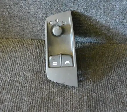 Audi A1 Electric window control switch 8X2959522A