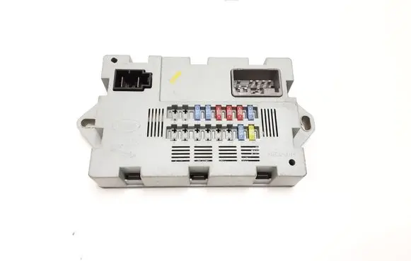 Land Rover Range Rover Sport L494 Fuse module CPLA14Q073AA 1307100334