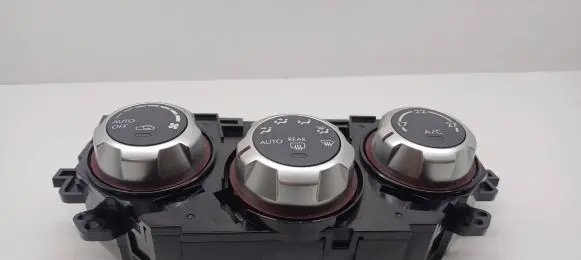 Subaru Forester SH Climate control unit 72311SC060 88730CA T1007170D