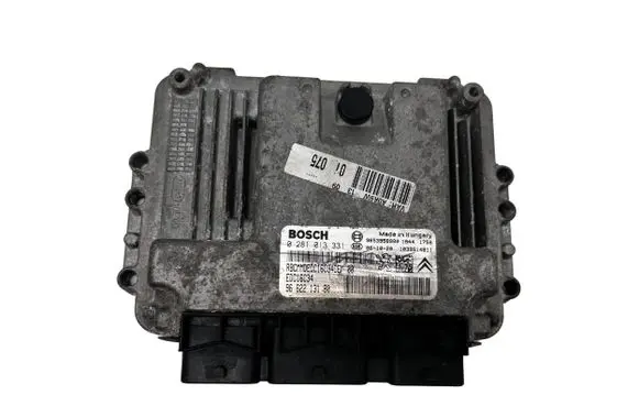 Citroen C4 I Engine control unit/module 9662213180 9653958980 0281013331