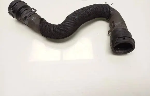 Audi A5 8T 8F Engine coolant pipe/hose 3B0122291B