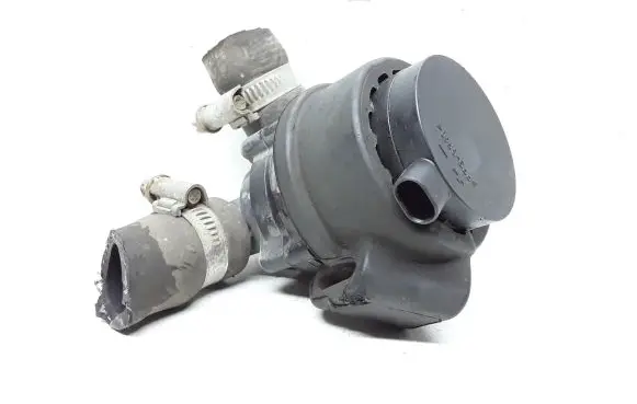 Volvo S60 Electric auxiliary coolant/water pump 31332380