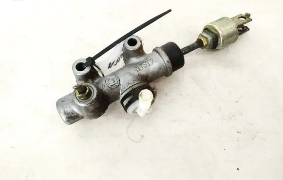 Clutch master cylinder