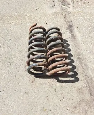 Suzuki Vitara (ET/TA) Front coil spring