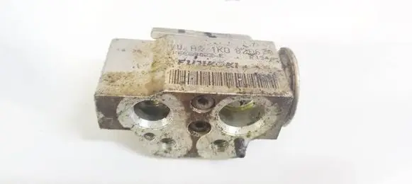 Audi A3 S3 8P Air conditioning (A/C) expansion valve 1K1820103