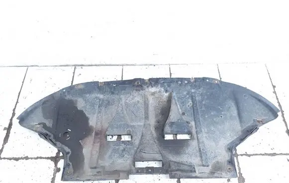 Engine splash shield/under tray