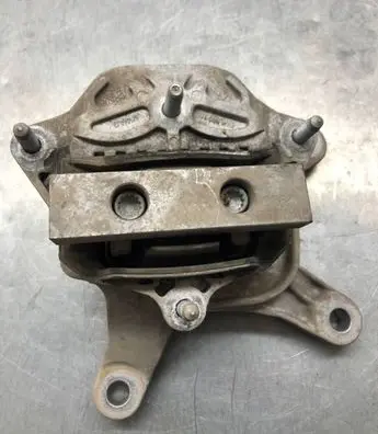Audi A4 S4 B9 Gearbox mount 8W0399118B