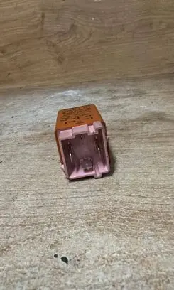 Volvo S70 V70 V70 XC Other relay 9148300