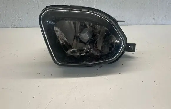 Mercedes-Benz E W211 Front fog light A2118201256 1NB00827506