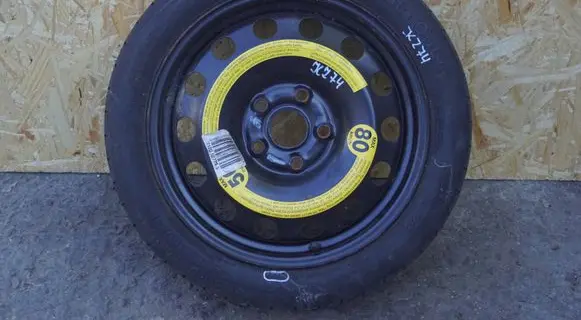 Volkswagen Golf V R16 spare wheel 1K0601027F