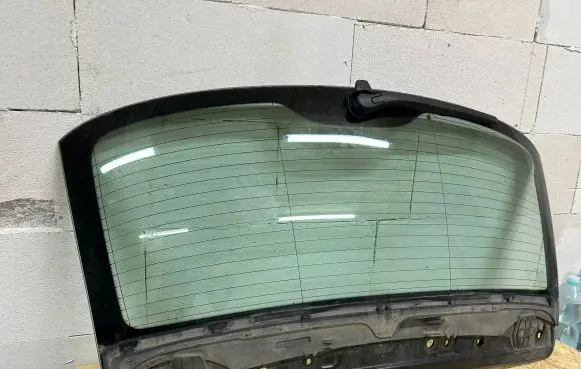BMW 5 F10 F11 Rear windscreen/windshield window 