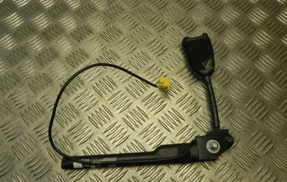 Chevrolet Cruze Front seatbelt buckle 13297078 M4185