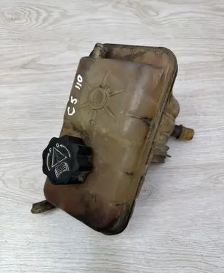 Citroen C5 Coolant expansion tank/reservoir 