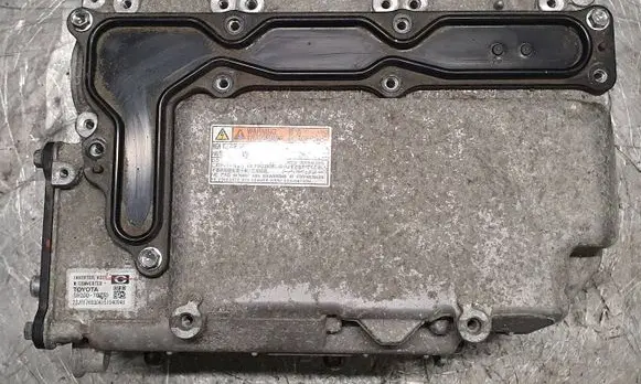Toyota Auris E180 Voltage converter inverter G920076030