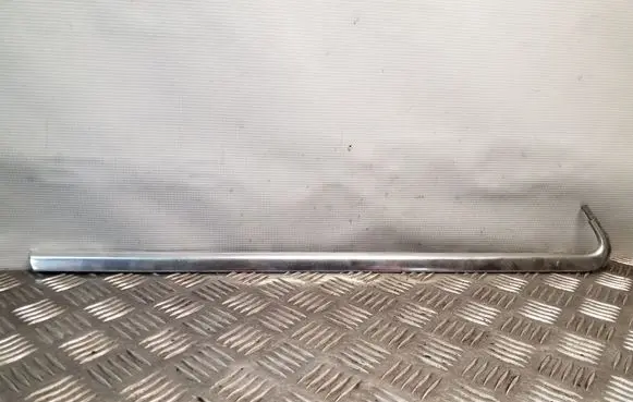 Audi A4 S4 B7 8E 8H Rear side glass trim 8E9583345