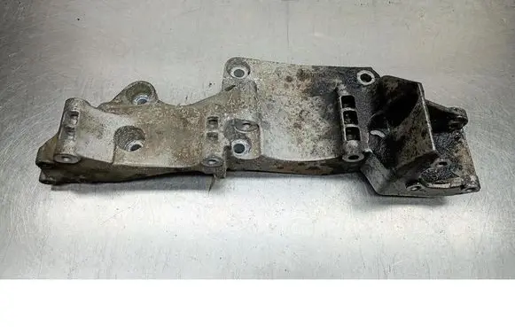 Seat Toledo II (1M) Generator/alternator bracket 06A903143P