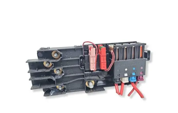 Mercedes-Benz ML W164 Fuse box set 2115452601