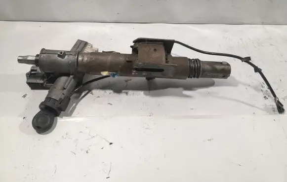Steering wheel axle set