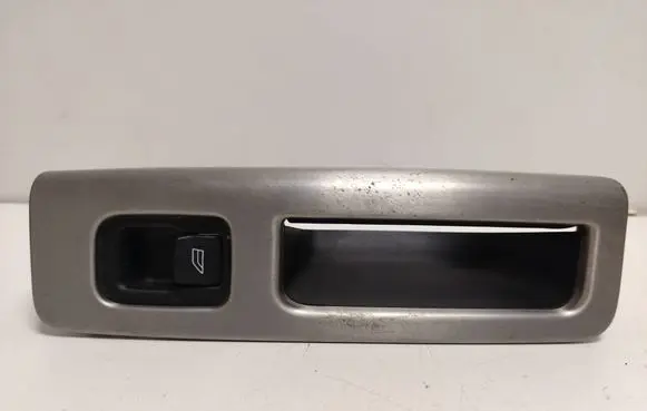 Volvo S40 Electric window control switch 8679678
