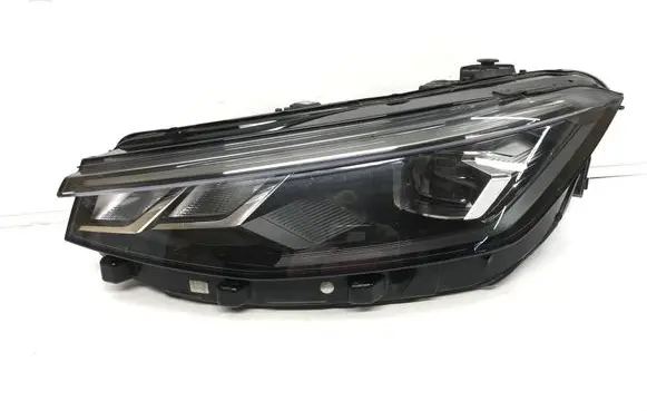 Volkswagen PASSAT B8 Headlight/headlamp 3J1941005 8990R4000WX L853469