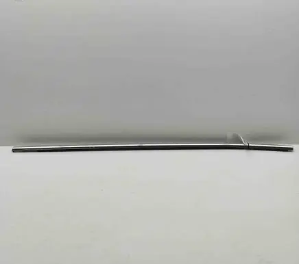 Skoda Enyaq iV Front door glass trim molding 5LA837475B