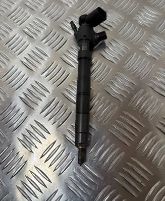 Skoda Fabia Mk3 (NJ) Fuel injector 0201228720H 1FPP3SWZ1 28565335