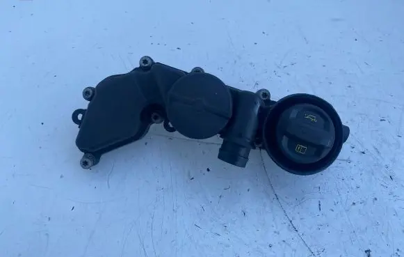 Volkswagen PASSAT B8 Oil breather separator 05E103495J