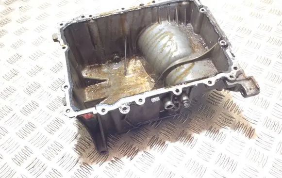 Ford Focus Oil sump E3BG6675