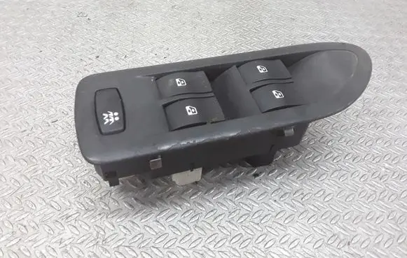 Renault Laguna II Electric window control switch 26515