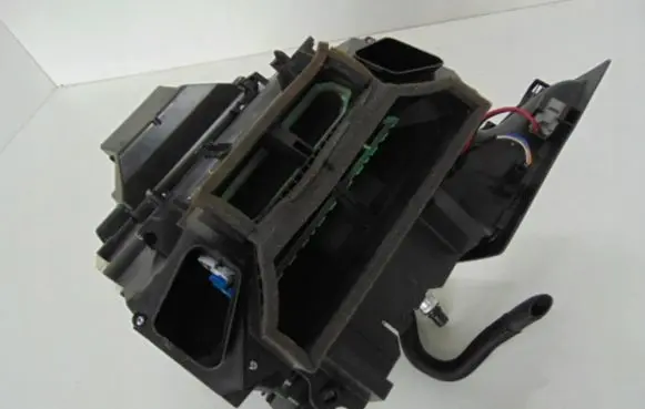 Interior heater climate box assembly