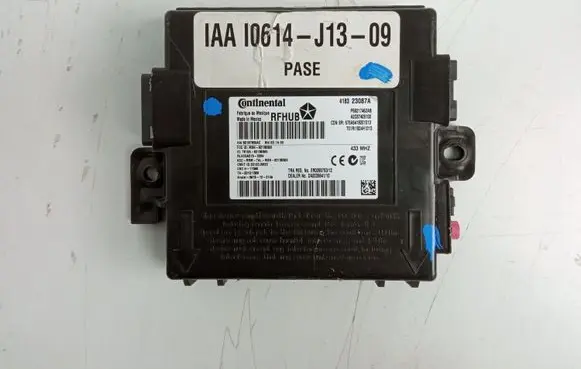 Jeep Grand Cherokee Keyless (KESSY) go control unit/module 68217462AB