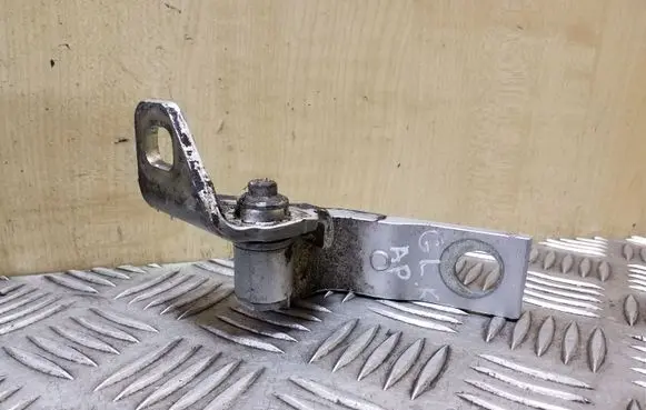 Ford Mondeo MK IV Rear door lower hinge 7S7AA26810AD