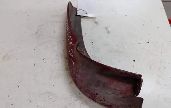 Chrysler Voyager Front mudguard 0R073TRMAA
