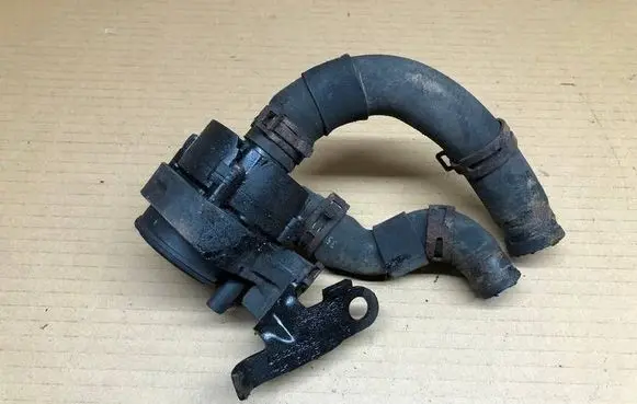 Seat Leon (5F) Electric auxiliary coolant/water pump 5G0965567