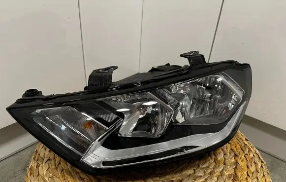 Audi A1 Headlight/headlamp 82A941003 90106037 XHH7H15WY2Y1