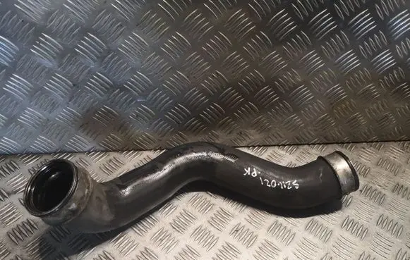 Intercooler hose/pipe