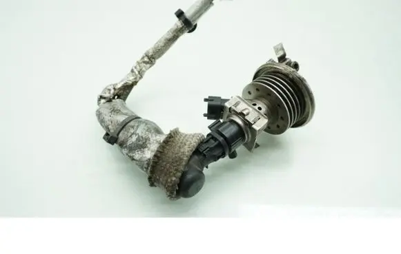 Jaguar XE Fuel injector 04440210502