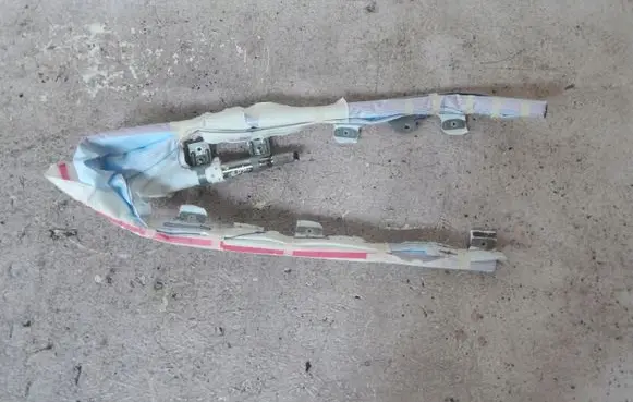 Mitsubishi Eclipse Cross Roof airbag elikojdfg4JD