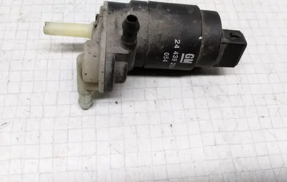 Opel Astra H Windscreen/windshield washer pump 24439254