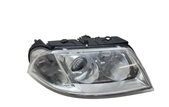 Volkswagen PASSAT B5.5 Headlight/headlamp 206243B